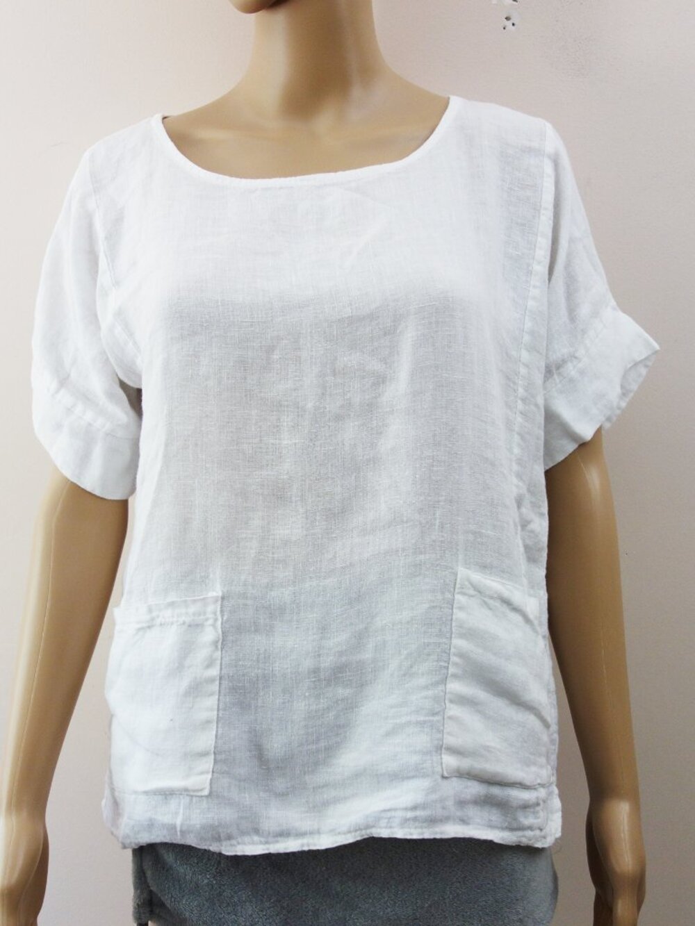 Francesca Bettini Italian 100% Linen Top with Pockets White (S) NWOT!